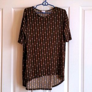 Retro Lularoe top